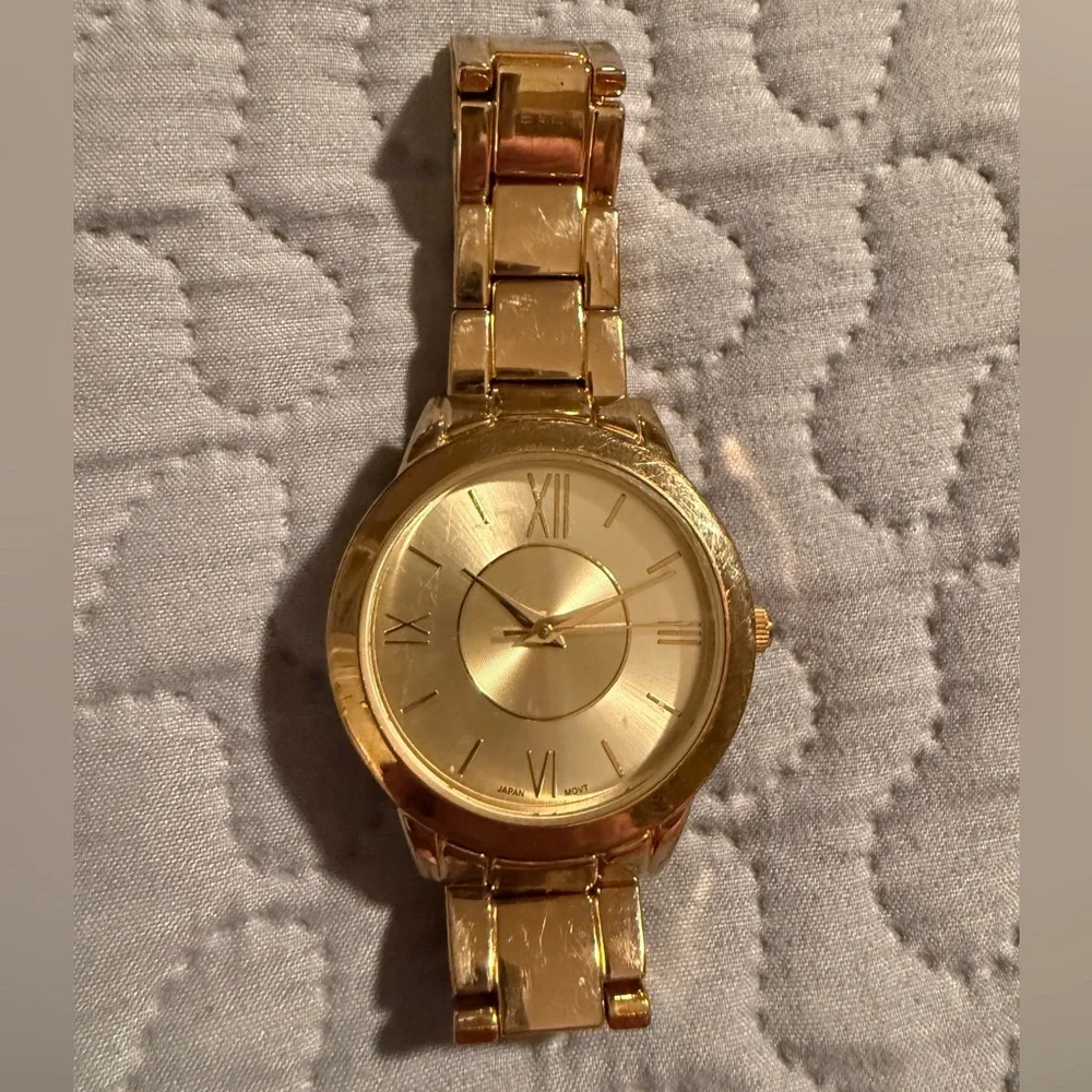 Chico's Gold Tone Watch Roman Numerals Gold Face Stainless Steel Japan Made